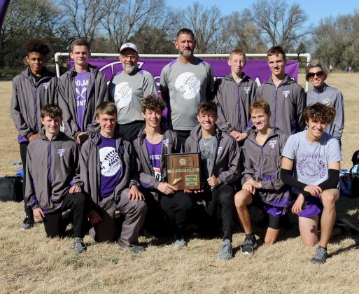 The Southeast of Saline boys are the 3A State Cross Country Champions. (Photo: Jessica Sprecker)