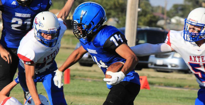 Kansas Pregame 8-Man Top 8: Isaac Mendez (Photo by Kay Haffner)