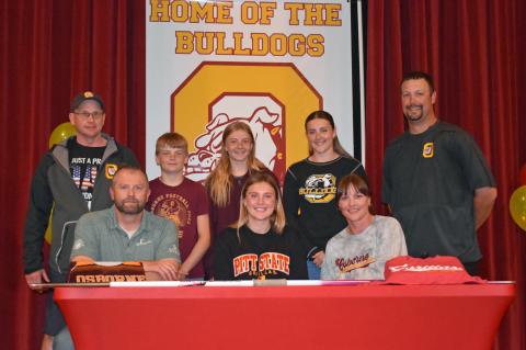 Gracie Riner, Osborne, T&F, Pittsburg State University (Photo: Stephanie Baxa, Osborne County Farmer) Gracie Riner, Osborne, T&F, Pittsburg State University (Photo: Stephanie Baxa, Osborne County Farmer)