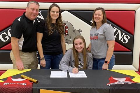 Emma Weiner, Golden Plains, XC/T&F, Fort Hays State University (Photo: Golden Plains Bulldogs Twitter) Emma Weiner, Golden Plains, XC/T&F, Fort Hays State University (Photo: Golden Plains Bulldogs Twitter)
