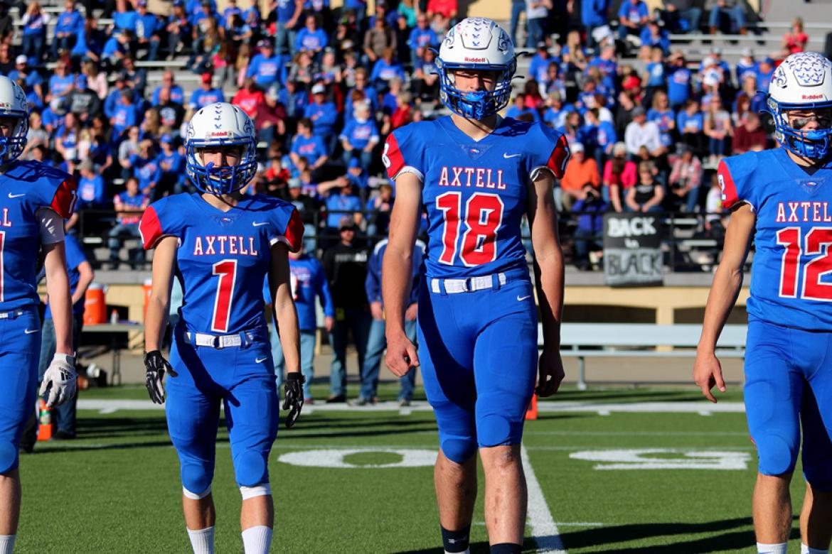 Defending 8-Man II champion Axtell looked impressive in blowing out Clifton-Clyde this week. (Photo: Everett Royer, KSportsImages.com)